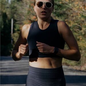 Tracksmith Fells Merino Wool Blend Crop Top